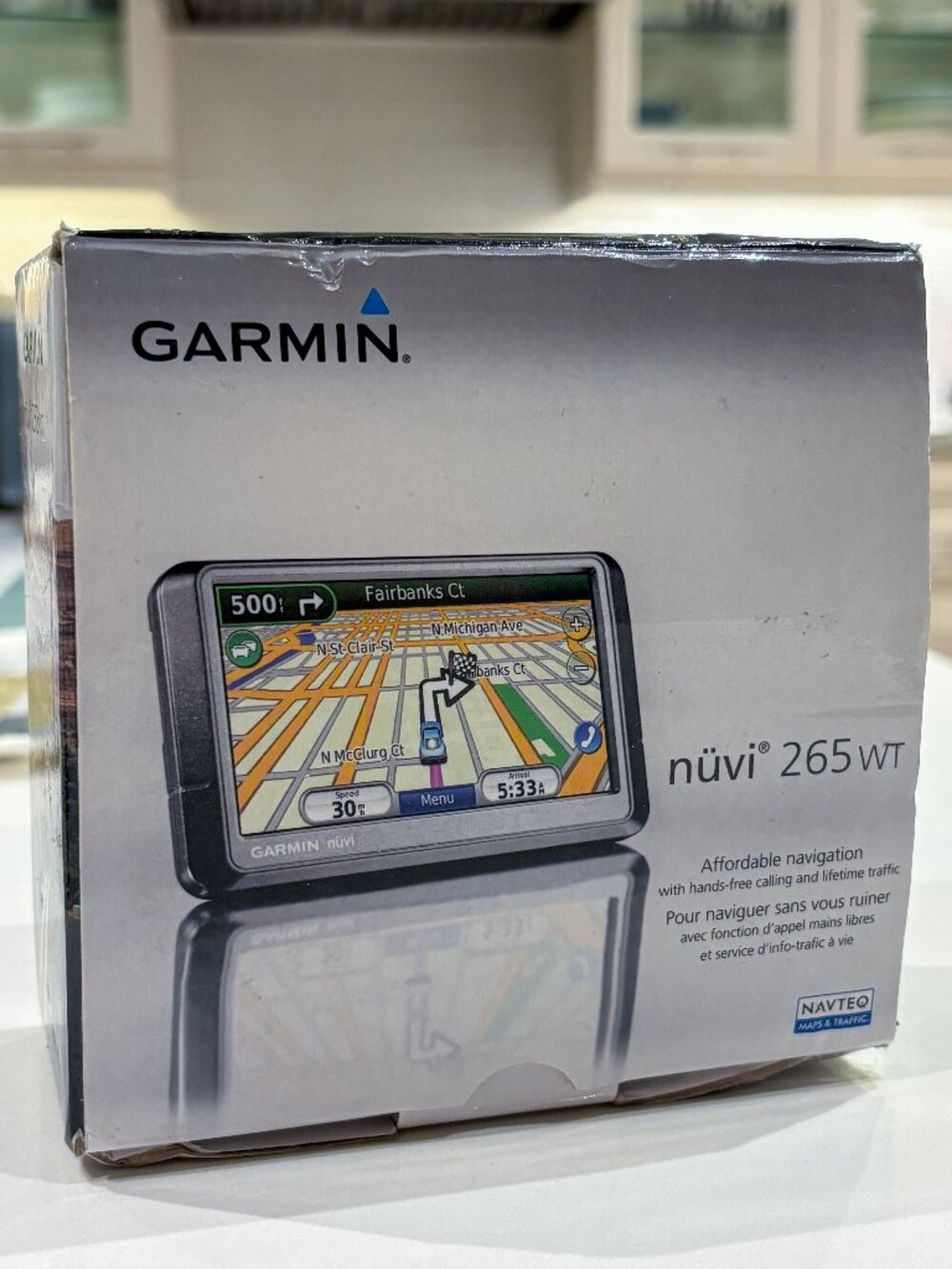 Garmin nüvi 265WT GPS Navigation System Complete in Box w/ Charger & Mount
